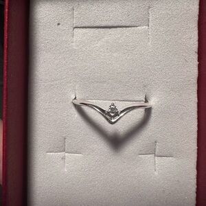 925 Silver Cubic Zirconia Women's Ring Size 7 NWOT